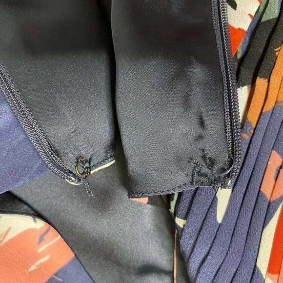 𝅺HARLYN 100% Silk Floral Blue Multicolored Pocket Dress Size M‎ - Picture 10 of 10